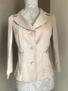 ♡トュービーシック　ベージュ　ジャケット♡のサムネイル
