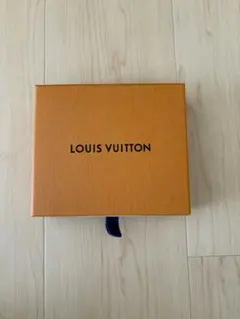 【24時間以内発送】LOUIS VUITTON ギフトボックス