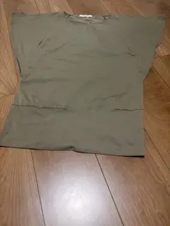 Julier ヨガウェア オリーブグリーン フレアスリーブ