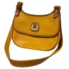 美品 MCM レザー ショルダーバッグ ロゴプレート フラップ ロゴ型押し 