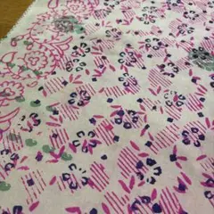 インド綿　刺繍とプリント　カバー