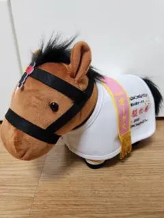 サラブレッド　コレクション　馬服コスチューム　ぬいぐるみ　リバティアイランド
