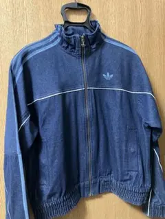 トラックジャケット