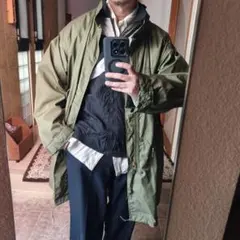 90s Reebok　ナイロン　トラックジャケット　ブラック　ホワイト