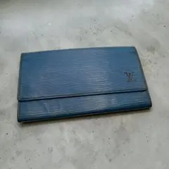 LOUIS VUITTON エピ 長財布 ブルー ポルトエンカルトクレディ