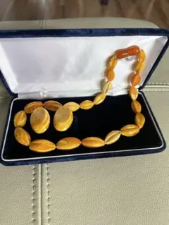 ロイヤルアンバー　琥珀ネックレス&イヤリング