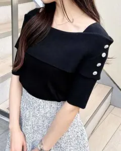 INGNI 装飾ボタン付オフショル半袖ニット