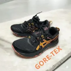 ​【防水】アシックス トレイルランニングシューズ GORE-TEX 23cm