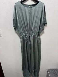 ZARA 結婚式ドレスのサムネイル