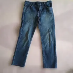 UNIQLO ストレートデニム 31