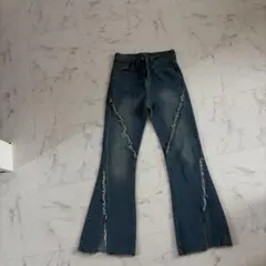 spray デニムフリンジセミフレアパンツ Sサイズのサムネイル
