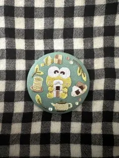 サンリオキャラクターズ 刺繍缶バッジ けろけろけろっぴ