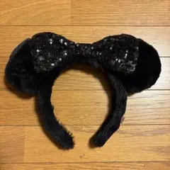 ディズニー　ガチャガチャ　スパンコール　黒