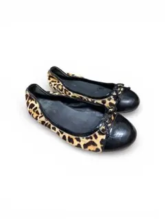 COLE HAAN ヒョウ柄バレエ・フラットシューズ リボン付き