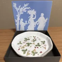 未使用•長期保管 Wedgwood ワイルドストロベリー 24cm 皿