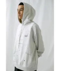 FRUIT OF THE LOOM × monkey time パーカー