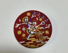 Disney Characters 刺繍缶バッジビスケット　リメンバーミー