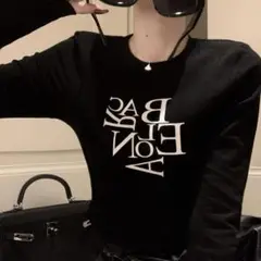 新品未使用　ブラック ロゴプリント 長袖Tシャツ