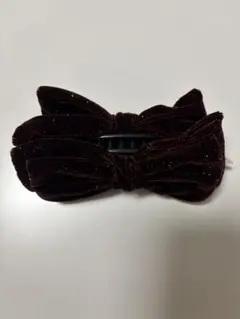 ブラウン ベルベット リボン型ヘアクリップ