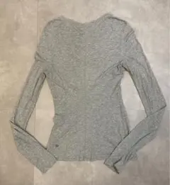 lululemonトップス