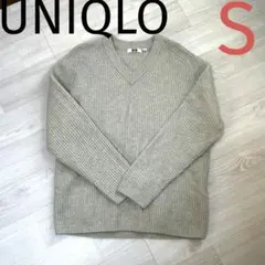 美品　UNIQLO ユニクロ プレミアムラム リブVネックセーター（長袖） S