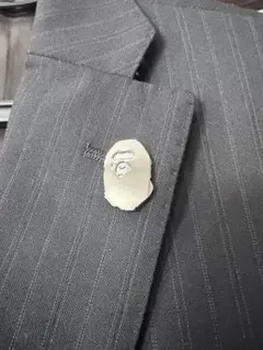 a bathing ape PINS ピンバッチのサムネイル
