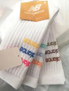 【新品】new balance レディース 靴下 ３足セット♡のサムネイル