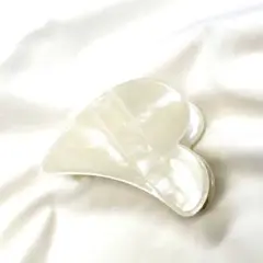 白のハート型プレートバンスクリップ