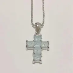 クロス モチーフ ネックレス