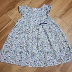 美品BeBe花柄 フリル袖 ワンピース90㎝のサムネイル