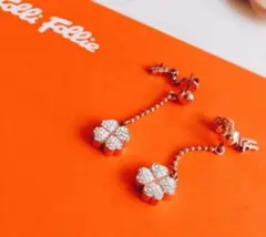 美品　フォリフォリ　ピアス　ピンクゴールド　クローバー　可愛い