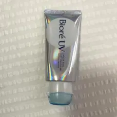 ビオレ UV アクアリッチエアリーホールドクリームb 日焼け止めクリームのサムネイル