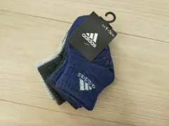 新品 adidas 靴下 ソックス 9㎝〜14㎝ すべり止め付き 3足セット ③