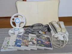 Nintendo Wii 本体 + Wii Fit + ゲームセット