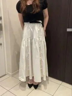 ジーナシス　フレアスカート