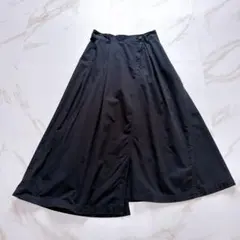 極美品✨ZUCCA 2025年モデル コットンフレアスカート M ネイビーのサムネイル