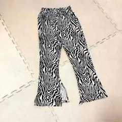 ゼブラ柄パンツ