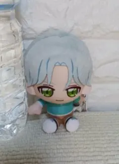 水色髪の小型ぬいぐるみ