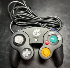 任天堂　純正品　ゲームキューブ コントローラー スマブラブラック