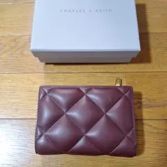 未使用　二つ折り財布