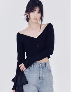 【FRAY I.D 】ブラック Vネックニット