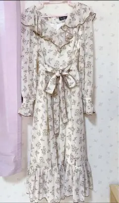 evelyn 花柄ワンピース