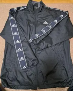 adidas 黒 ジャージ 160