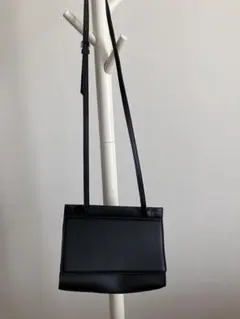 ADD CULUMN ショルダーバッグ　ブラック