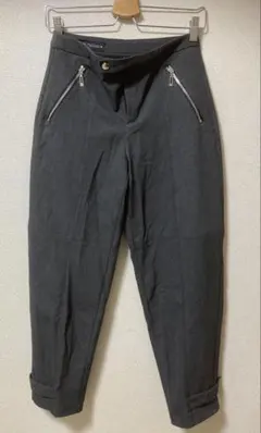 ZARA グレー パンツ