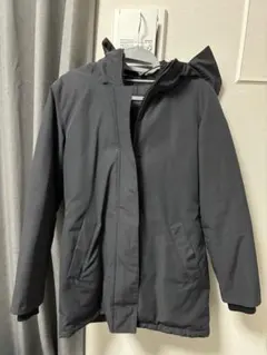 グレー ダウンジャケット フード付き