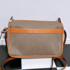 Item thumbnail for item 8f109ba7-6154-4159-91ed-0661ed563543