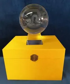 丸玉　クリスタル　ドラゴン　置物　龍　雲　レーザー彫刻　台座付　水晶玉？ガラス？