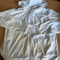 UNIQLO フルジップ パーカー 140 UV ドライ　ラッシュガード