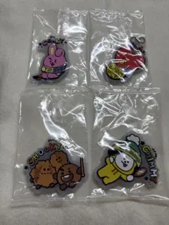 BTS K-POPキャラクターキーホルダー4個セット